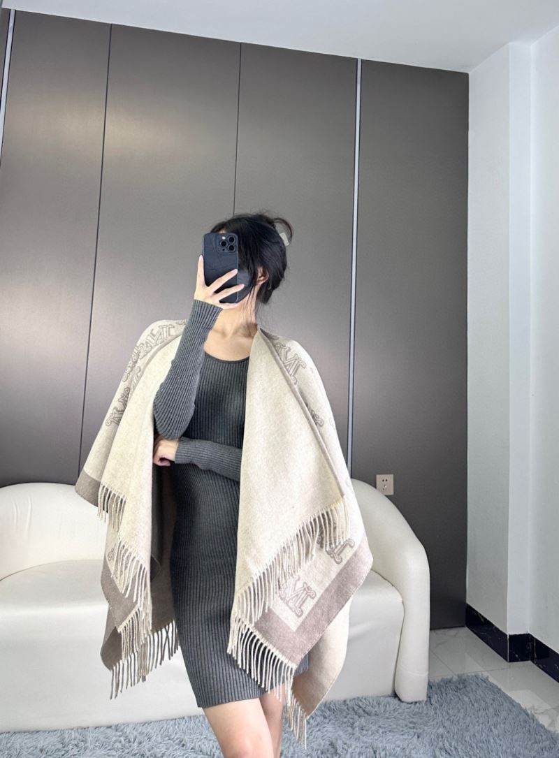 Max Mara Scarf